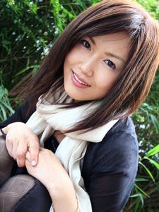 雨宮まい“脱衣の天使　おもてナース”